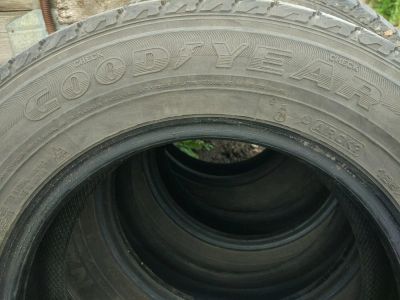 Лот: 10405588. Фото: 1. Шины зимние липучка. Шины