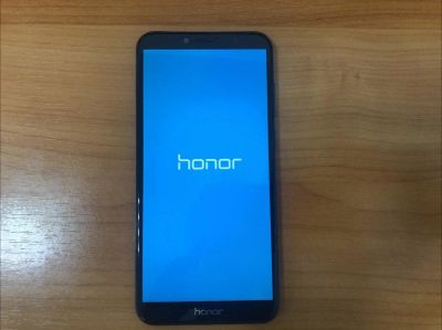Лот: 15303523. Фото: 1. Телефон Honor 7A Pro. Смартфоны