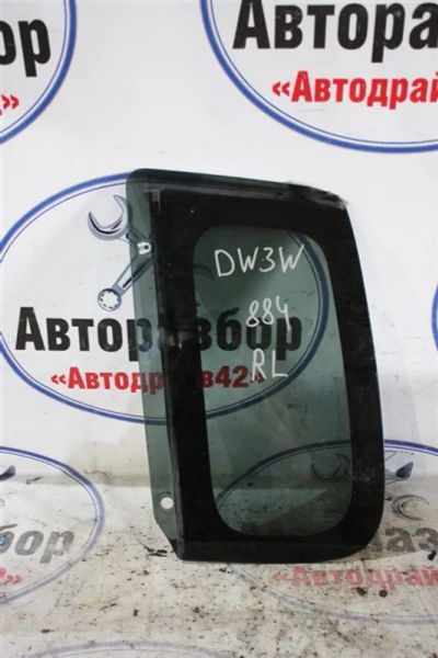 Лот: 21718328. Фото: 1. форточка крыла Mazda Demio DW3W. Двигатель и элементы двигателя