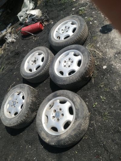 Лот: 19073886. Фото: 1. Диски литые r15 хорошее состояние. Диски