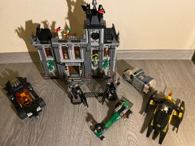 Лот: 15557534. Фото: 1. Lego Batman Arkham + бэтмобиль... Конструкторы