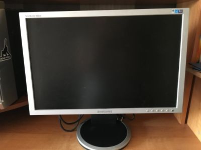 Лот: 15902079. Фото: 1. Монитор Samsung SyncMaster 940N... ЖК-мониторы
