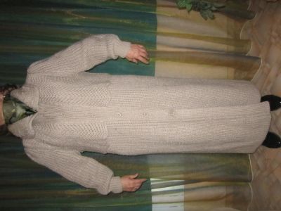 Лот: 4002801. Фото: 1. Пальто вязаное. Другое (одежда, обувь, галантерея)