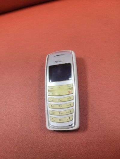 Лот: 21431129. Фото: 1. Nokia 2125 RH-71 не включается. Кнопочные мобильные телефоны