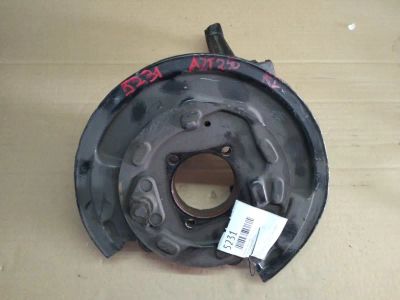 Лот: 21418867. Фото: 1. ступица Toyota Avensis AZT250... Двигатель и элементы двигателя