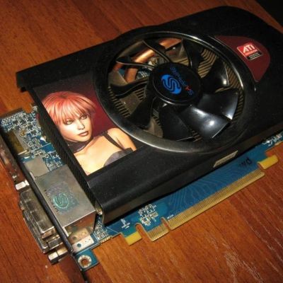 Лот: 16146569. Фото: 1. Saphir Radeon 5770. Видеокарты