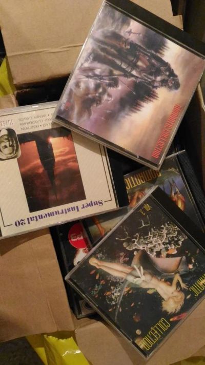 Лот: 10303130. Фото: 1. Отдам в хорошие руки кучу CD Audio... Аудиозаписи