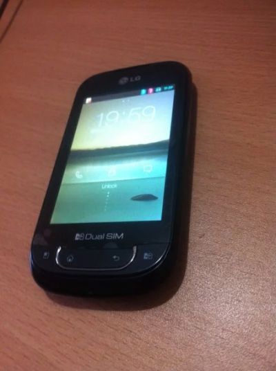 Лот: 4341781. Фото: 1. LG Optimus Link Dual Sim P698. Смартфоны