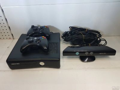 Лот: 13780531. Фото: 1. Xbox 360 S Freeboot 250GB 33 игры. Игровые приставки, консоли