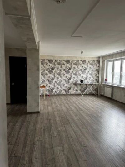 Лот: 25507320. Фото: 1. 3-комн. квартира , Красноярск... Квартиры, студии
