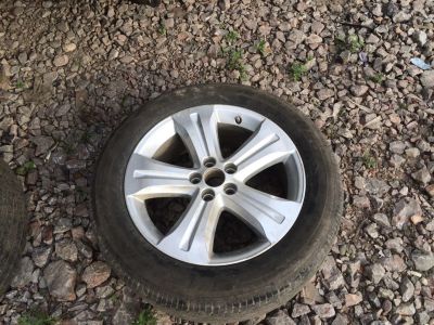 Лот: 7580358. Фото: 1. 2 родных диска от Toyota Highlander. Шины на дисках