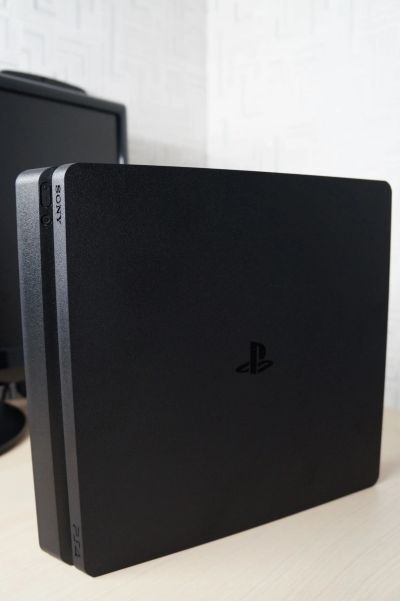 Лот: 14698863. Фото: 1. Sony Playstation 4 SLIM 500Gb... Игровые приставки, консоли
