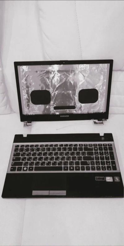 Лот: 13231283. Фото: 1. Корпус для ноутбука Samsung NP300... Корпуса, блоки питания