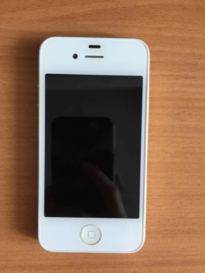 Лот: 10179654. Фото: 1. iPhone 4s 16gb. Смартфоны