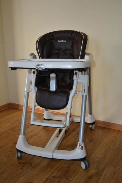 Лот: 4555811. Фото: 1. Стульчик для кормления Peg Perego... Стульчики для кормления
