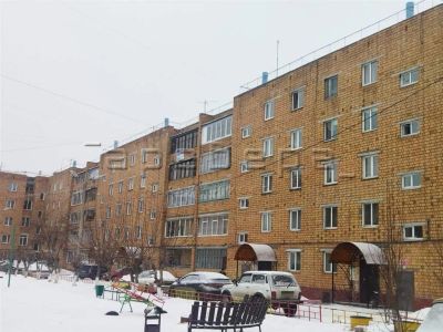 Лот: 20056589. Фото: 1. 3-комнатная квартира на ул. Кутузова... Квартиры, студии