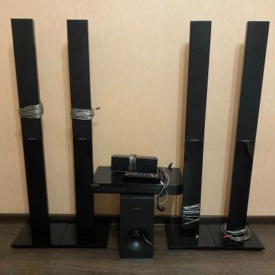 Лот: 23228920. Фото: 1. Домашний кинотеатр samsung blu... Активные акустические системы