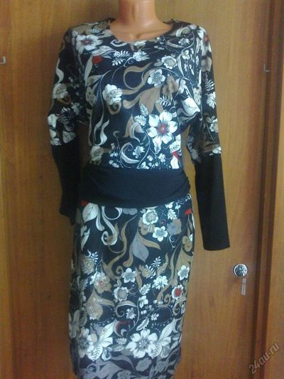 Лот: 5948611. Фото: 1. Платье размер 48 новое. Платья