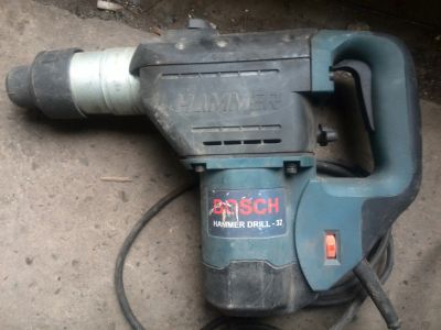 Лот: 12240797. Фото: 1. Перфоратор Bosch Hammer Drill-32. Электроинструмент