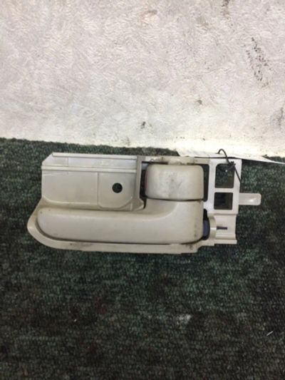 Лот: 21410010. Фото: 1. ручка двери внутренняя Toyota... Двигатель и элементы двигателя