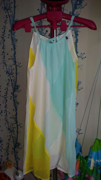 Лот: 7813653. Фото: 1. Новое летнее платье ASOS. Платья