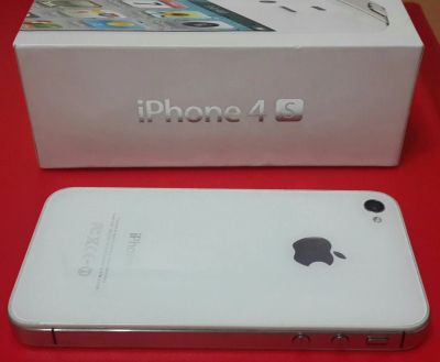 Лот: 5065520. Фото: 1. Apple Iphone 4S 32GB. Смартфоны
