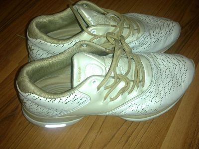 Лот: 3266270. Фото: 1. reebok кросовки. Кеды, кроссовки, слипоны