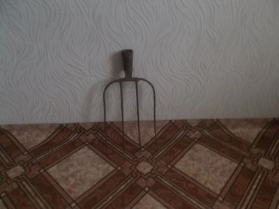Лот: 18121171. Фото: 1. Вилы. Ручные орудия труда