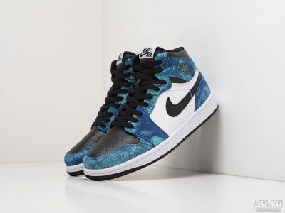 Лот: 16760051. Фото: 1. Кроссовки Nike Air Jordan 1 Mid... Кеды, кроссовки, слипоны