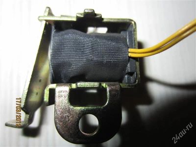 Лот: 1661873. Фото: 1. Электромагнит STC-F12P. Другое (радиодетали  (электронные компоненты))