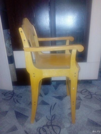 Лот: 13521281. Фото: 1. продам детский стульчик. Детские кровати и кроватки