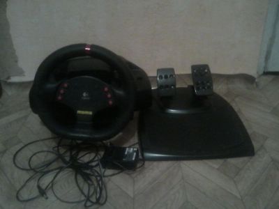 Лот: 3042445. Фото: 1. Руль Logitech MOMO Racing Force... Рули, джойстики