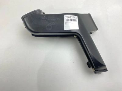 Лот: 21234632. Фото: 1. Воздуховод Audi A8 2003 4E1819802B... Двигатель и элементы двигателя