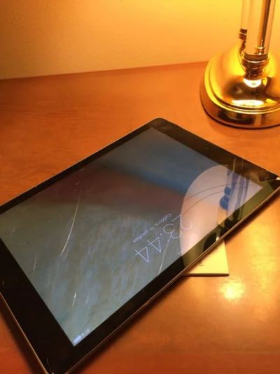 Лот: 6709496. Фото: 1. Ipad Air 16 gb Обмен на iphonе... Планшеты