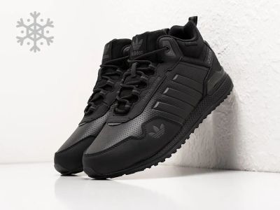Лот: 24975512. Фото: 1. Зимние Кроссовки Adidas. Кеды, кроссовки, слипоны