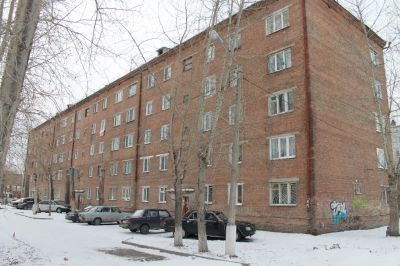 Лот: 8721344. Фото: 1. Сдам гостинку на Тамбовской 23... Квартиры, студии