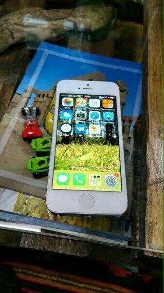 Лот: 8954099. Фото: 1. Iphone 5 (обмен на 4S). Смартфоны