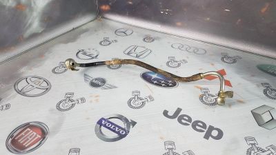 Лот: 23585860. Фото: 1. Трубка топливная Toyota Hilux... Топливная система