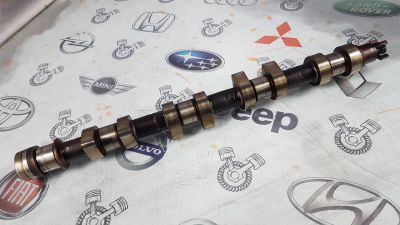 Лот: 23588470. Фото: 1. Распредвал выпускной Citroen C5... Двигатель и элементы двигателя