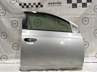 Лот: 13726089. Фото: 1. Дверь передняя правая Toyota platz. Кузов