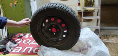 Лот: 13354284. Фото: 1. Nokian Nordman SX 185/65 R14. Шины на дисках