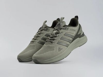 Лот: 25187449. Фото: 1. Кроссовки Adidas. Кеды, кроссовки, слипоны