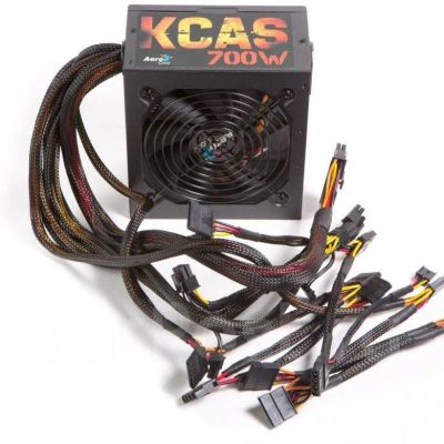 Лот: 24636128. Фото: 1. 700W Блок питания Aerocool kcas-700. Корпуса, блоки питания