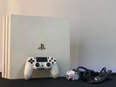 Лот: 20316791. Фото: 1. Sony playstation ps 4 pro 1 tb... Консоли