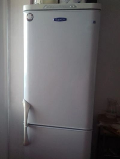 Лот: 8956793. Фото: 1. Холодильник Бирюса. Холодильники, морозильные камеры