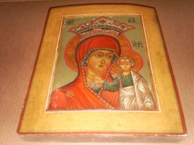 Лот: 3495127. Фото: 1. 19 век икона Богородица в короне... Иконы