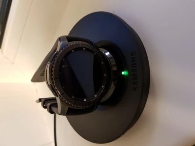 Лот: 12085863. Фото: 1. Samsung Gear s3 frontier. Смарт-часы, фитнес-браслеты, аксессуары