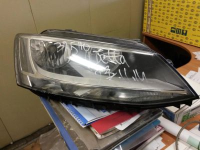 Лот: 7177797. Фото: 1. Фара правая VW Jetta 2013 год. Оптика и освещение