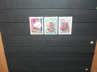 Лот: 13693454. Фото: 1. Полная серия из 3 чистых марок... Марки