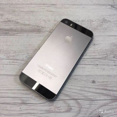 Лот: 14925482. Фото: 1. iPhone 5s 16gb Touch ID, iOS 9. Смартфоны